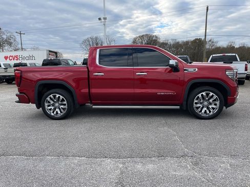 Used 2024 GMC Sierra 1500 Denali image 4