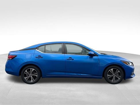 Used 2023 Nissan Sentra SV image 4