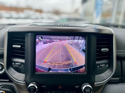 Used 2021 RAM 1500 Laramie image 28