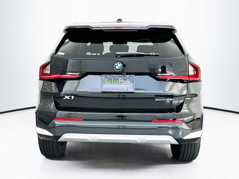 Used 2025 BMW X1 xDrive28i image 7