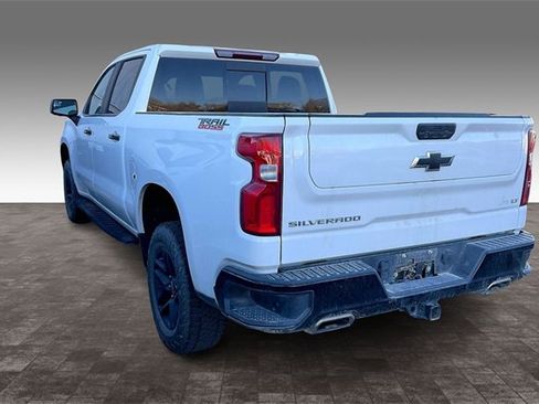 Used 2022 Chevrolet Silverado 1500 LT Trail Boss w/ Convenience Package II image 4