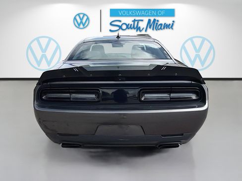 Used 2019 Dodge Challenger SRT Hellcat Redeye image 6