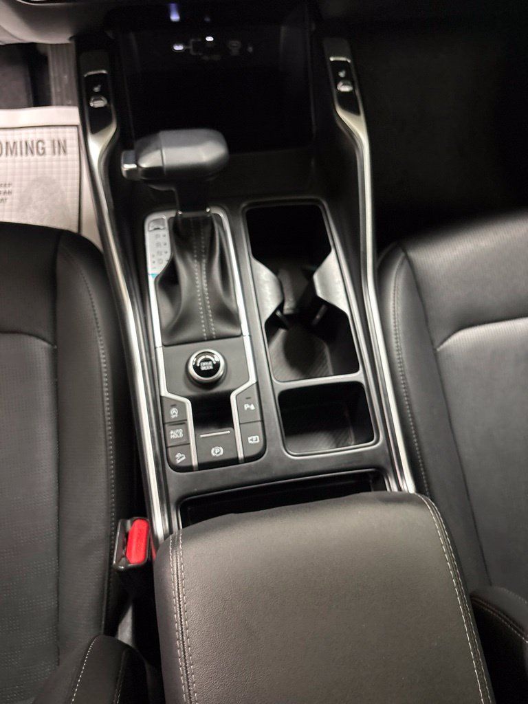 Used 2026 Kia Sorento S FWD image 13