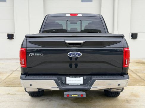 Used 2015 Ford F150 Lariat w/ Equipment Group 502A Luxury image 4