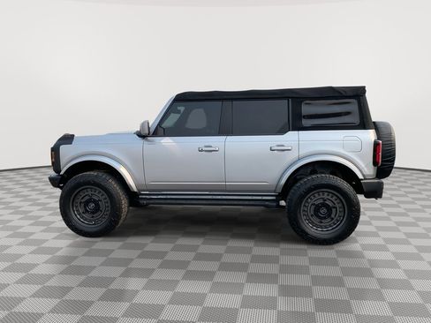 Used 2021 Ford Bronco Outer Banks image 4