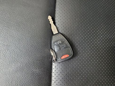 Used 2016 Jeep Compass High Altitude AWD/4WD image 32