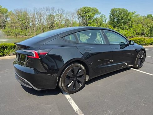 Used 2024 Tesla Model 3 Long Range AWD/4WD image 8