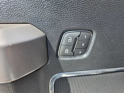 Used 2018 Ford F150 Lariat AWD/4WD image 15