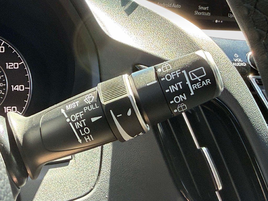 Used 2025 Acura RDX SH-AWD image 31
