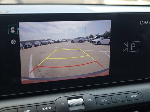 Used 2025 Kia K4 FWD image 17