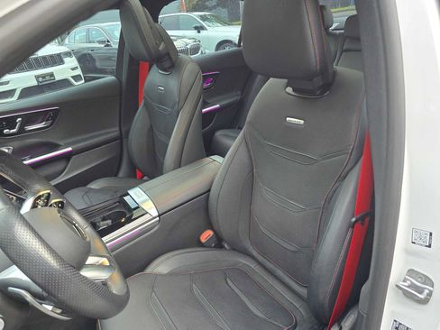 Used 2024 Mercedes-Benz C 43 AMG 4MATIC Sedan image 21
