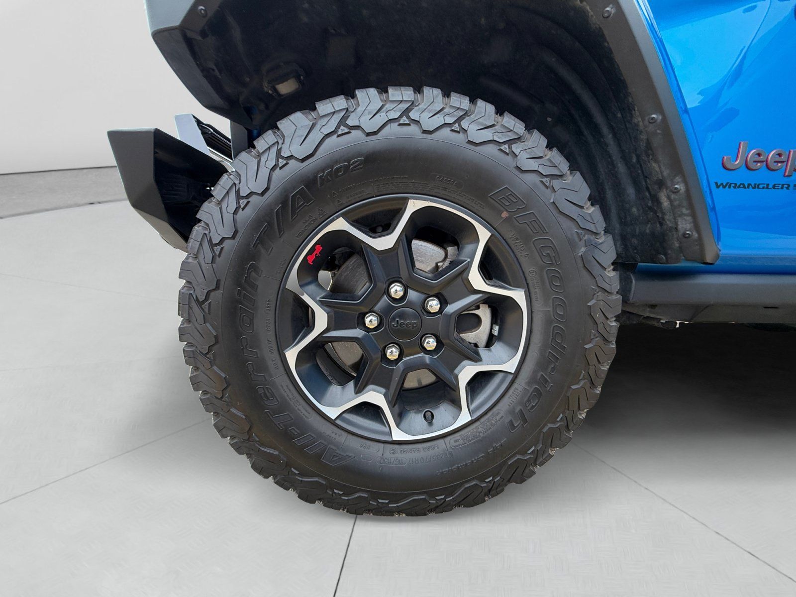 Used 2023 Jeep Wrangler Unlimited Rubicon AWD/4WD image 14