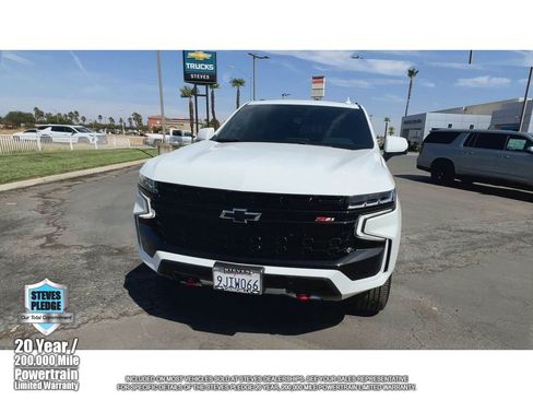 Certified 2023 Chevrolet Tahoe Z71 w/ Luxury Package AWD/4WD image 6