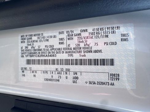 Used 2024 Ford Transit 250 Medium Roof RWD image 46