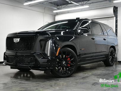 Used 2026 Cadillac Escalade ESV V w/ LPO, ONYX Package