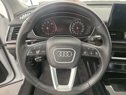 Used 2022 Audi Q5 2.0T Premium w/ Convenience Package image 14