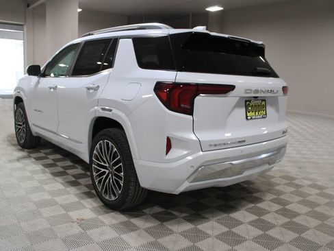 New 2026 GMC Terrain Denali AWD/4WD image 9