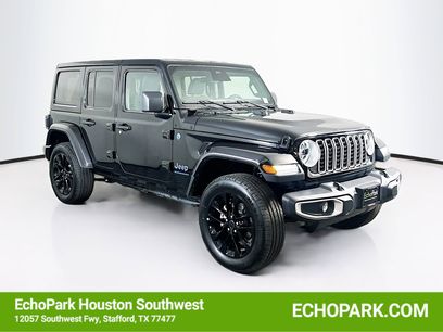 Used 2025 Jeep Wrangler Unlimited Sahara w/ Safety Group