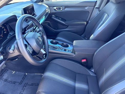 Used 2025 Honda Civic Sport image 18