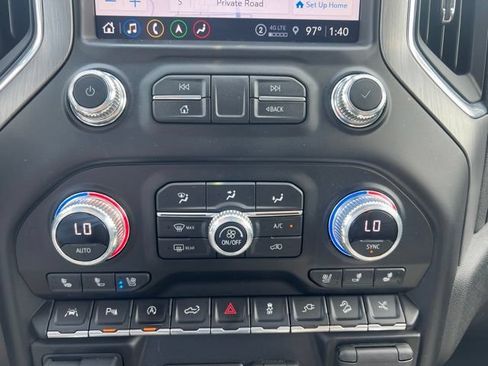 Used 2021 GMC Sierra 1500 Denali w/ Denali Ultimate Package AWD/4WD image 29