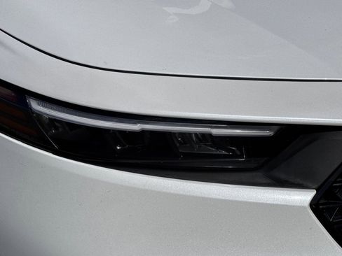 Used 2025 Honda Accord Sport image 10