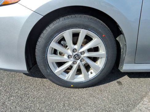 Used 2024 Toyota Camry LE FWD image 10