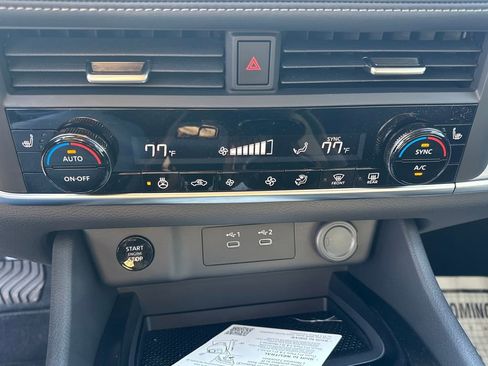 New 2026 Nissan Rogue SV image 32