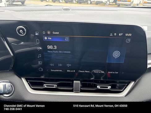 New 2026 Chevrolet Equinox LT w/ Convenience Package II image 18