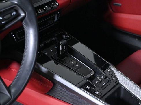 Certified 2022 Porsche 911 Carrera RWD image 16