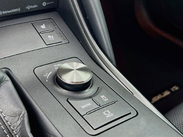 Used 2024 Lexus IS 350 F Sport w/ Memory Package RWD image 15