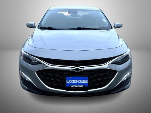 Used 2024 Chevrolet Malibu RS FWD image 2