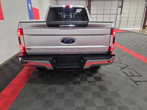Used 2019 Ford F250 Lariat w/ Lariat Ultimate Package image 27