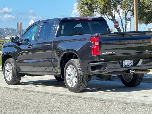 Used 2022 Chevrolet Silverado 1500 Custom image 6
