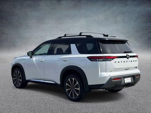 New 2026 Nissan Pathfinder Platinum AWD/4WD image 4