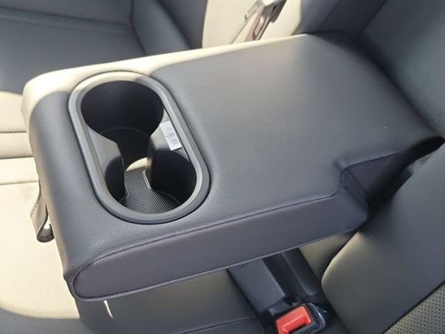 New 2026 Hyundai Elantra Limited FWD image 27