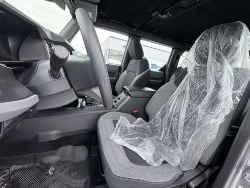 Used 2023 Ford Bronco 4-Door w/ Sasquatch Package image 13