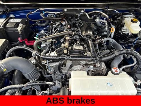 Used 2024 Toyota Tacoma TRD Off-Road w/ TRD Off Road Upgrade Package image 34