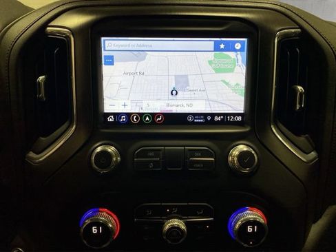 Used 2021 GMC Sierra 2500 AT4 w/ AT4 Premium Plus Package AWD/4WD image 17