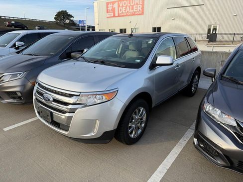 Used 2011 Ford Edge Limited w/ 302A Rapid Spec Order Code image 2
