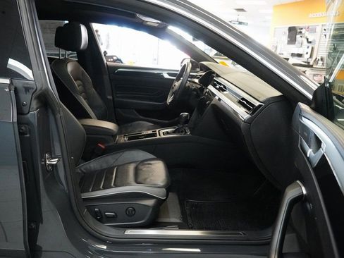 Used 2021 Volkswagen Arteon SEL Premium image 11