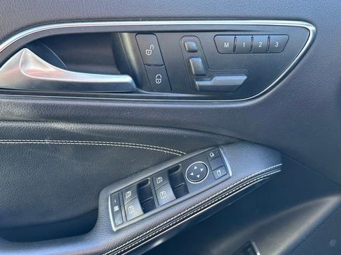 Used 2015 Mercedes-Benz GLA 250 4MATIC image 15