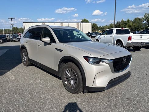 Used 2025 MAZDA CX-90 3.3 Turbo w/ Preferred Package AWD/4WD image 11