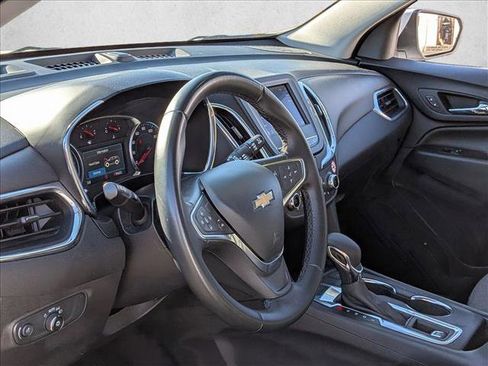Used 2024 Chevrolet Equinox LT image 9