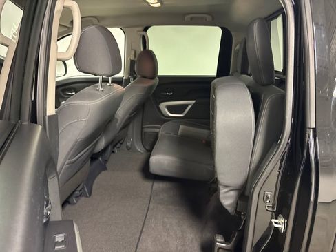 Used 2021 Nissan Titan SV w/ Accessory Utility Package image 30