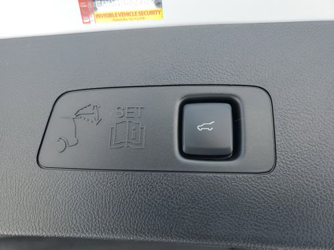 New 2026 Lincoln Corsair Premiere image 30