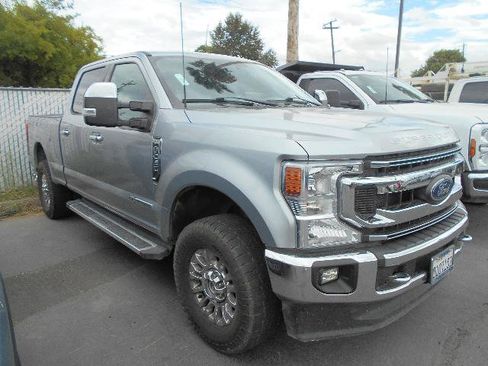 Certified 2022 Ford F250 XLT w/ XLT Premium Package AWD/4WD image 3
