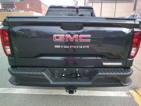 Used 2023 GMC Sierra 1500 Elevation image 5