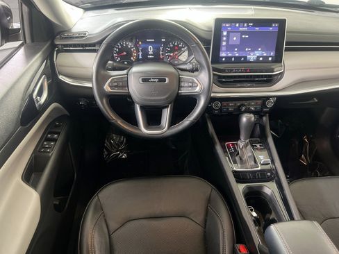 Used 2022 Jeep Compass Limited image 21