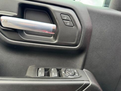 New 2026 Chevrolet Silverado 1500 Custom w/ LPO, Dark Essentials Package image 12