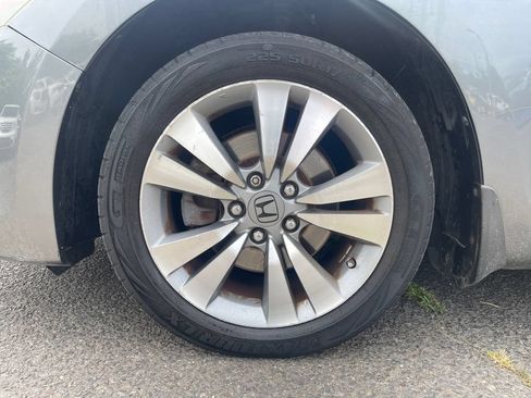 Used 2009 Honda Accord EX image 9